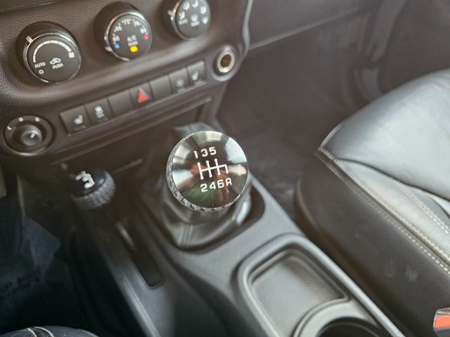 2015 Jeep Wrangler Unlimited Rubicon Hard Rock | Brownsville TX | English Motors