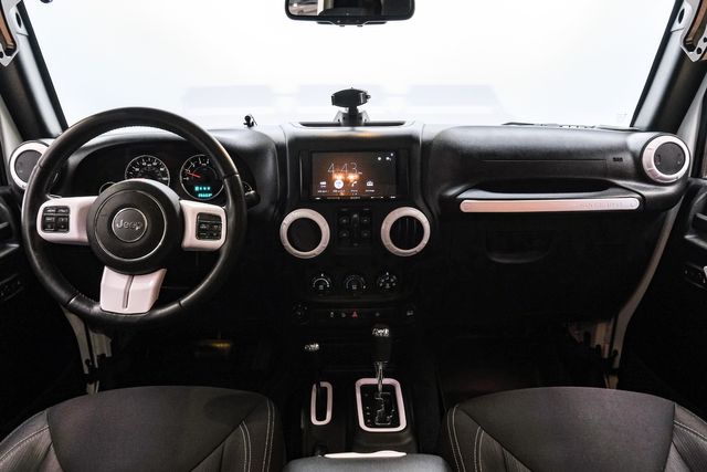 2015 Jeep Wrangler Unlimited Rubicon 4X4, AUTO, LIFTED, HARDTOP, 26K | Carrollton, TX | Texas Vehicle Exchange 2015 Jeep Wrangler Unlimited Rubicon 4X4, AUTO, LIFTED, HARDTOP, 26K | Carrollton, TX | Texas Vehicle Exchange