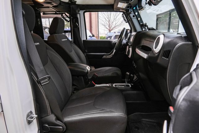 2015 Jeep Wrangler Unlimited Rubicon 4X4, AUTO, LIFTED, HARDTOP, 26K | Carrollton, TX | Texas Vehicle Exchange 2015 Jeep Wrangler Unlimited Rubicon 4X4, AUTO, LIFTED, HARDTOP, 26K | Carrollton, TX | Texas Vehicle Exchange