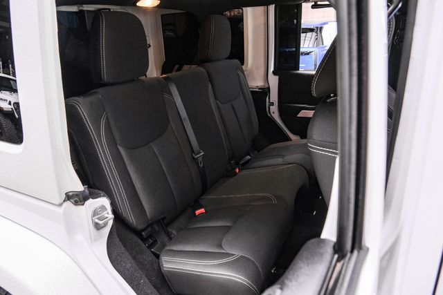 2015 Jeep Wrangler Unlimited Rubicon 4X4, AUTO, LIFTED, HARDTOP, 26K | Carrollton, TX | Texas Vehicle Exchange 2015 Jeep Wrangler Unlimited Rubicon 4X4, AUTO, LIFTED, HARDTOP, 26K | Carrollton, TX | Texas Vehicle Exchange