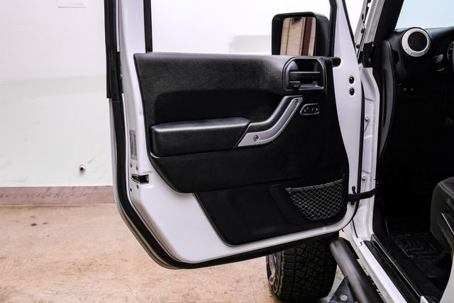 2015 Jeep Wrangler Unlimited Rubicon 4X4, AUTO, LIFTED, HARDTOP, 26K | Carrollton, TX | Texas Vehicle Exchange 2015 Jeep Wrangler Unlimited Rubicon 4X4, AUTO, LIFTED, HARDTOP, 26K | Carrollton, TX | Texas Vehicle Exchange