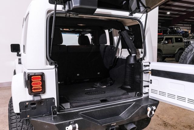 2015 Jeep Wrangler Unlimited Rubicon 4X4, AUTO, LIFTED, HARDTOP, 26K | Carrollton, TX | Texas Vehicle Exchange 2015 Jeep Wrangler Unlimited Rubicon 4X4, AUTO, LIFTED, HARDTOP, 26K | Carrollton, TX | Texas Vehicle Exchange