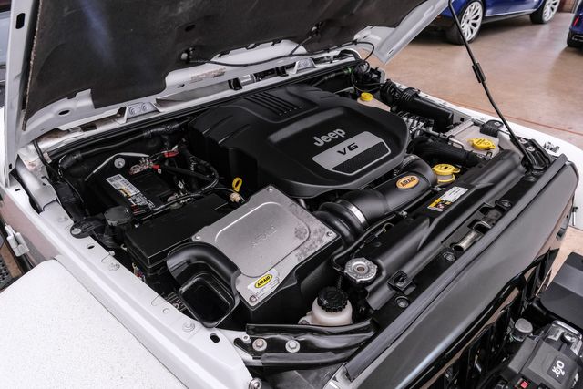 2015 Jeep Wrangler Unlimited Rubicon 4X4, AUTO, LIFTED, HARDTOP, 26K | Carrollton, TX | Texas Vehicle Exchange 2015 Jeep Wrangler Unlimited Rubicon 4X4, AUTO, LIFTED, HARDTOP, 26K | Carrollton, TX | Texas Vehicle Exchange