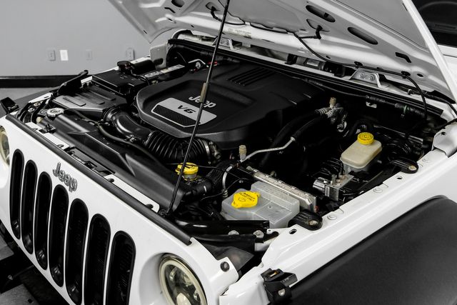 2015 Jeep Wrangler Unlimited Sport 2Owner CustomLift,Wheels&amp;Bumbers-Boards | Dallas, TX | Stevens Motor Company LLC