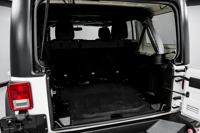 2015 Jeep Wrangler Unlimited Sport 2Owner CustomLift,Wheels&amp;Bumbers-Boards | Dallas, TX | Stevens Motor Company LLC