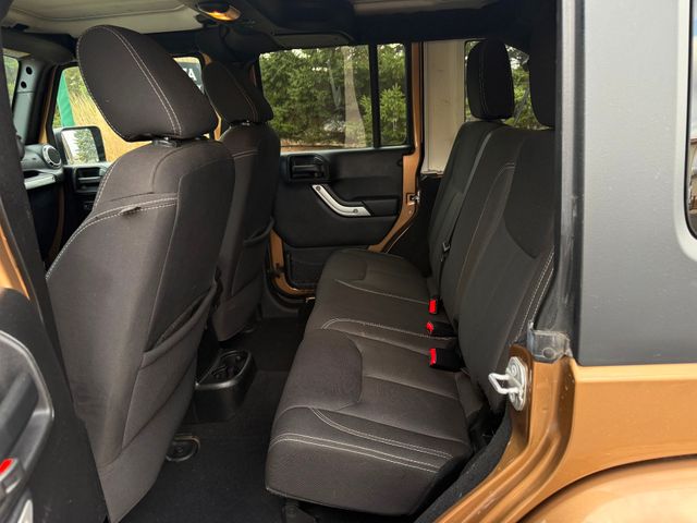 2015 Jeep Wrangler Unlimited Sahara