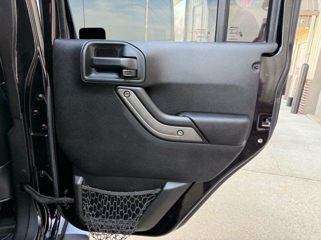 2015 Jeep Wrangler Unlimited Sport | Gifford, IL | Trav's Automotive 2015 Jeep Wrangler Unlimited Sport | Gifford, IL | Trav's Automotive