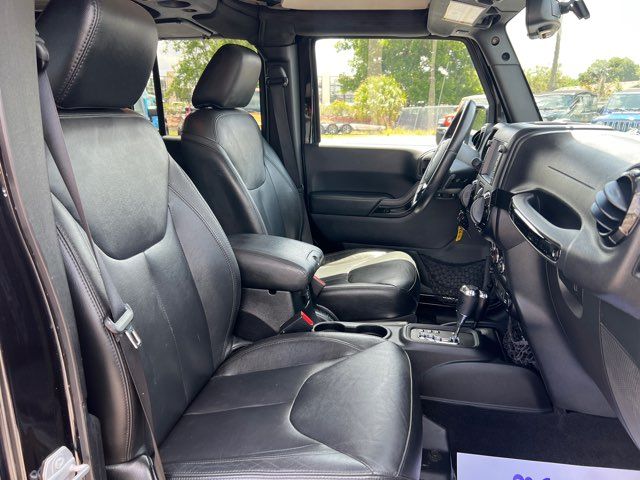 2015 Jeep Wrangler Unlimited Altitude - 1-Owner