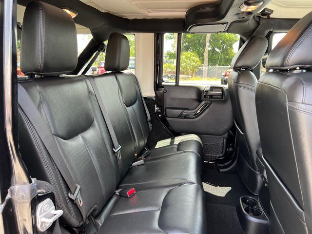 2015 Jeep Wrangler Unlimited Altitude - 1-Owner