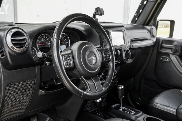 2015 Jeep Wrangler Unlimited Sport Connectivity Group Freedom Top 3PC Hardtop 2015 Jeep Wrangler Unlimited Sport Connectivity Group Freedom Top 3PC Hardtop