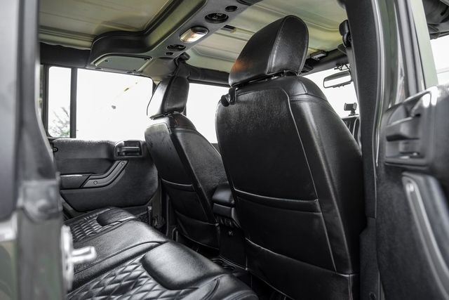 2015 Jeep Wrangler Unlimited Sport Connectivity Group Freedom Top 3PC Hardtop 2015 Jeep Wrangler Unlimited Sport Connectivity Group Freedom Top 3PC Hardtop