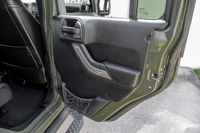 2015 Jeep Wrangler Unlimited Sport Connectivity Group Freedom Top 3PC Hardtop 2015 Jeep Wrangler Unlimited Sport Connectivity Group Freedom Top 3PC Hardtop