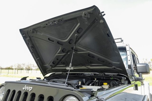 2015 Jeep Wrangler Unlimited Sport Connectivity Group Freedom Top 3PC Hardtop