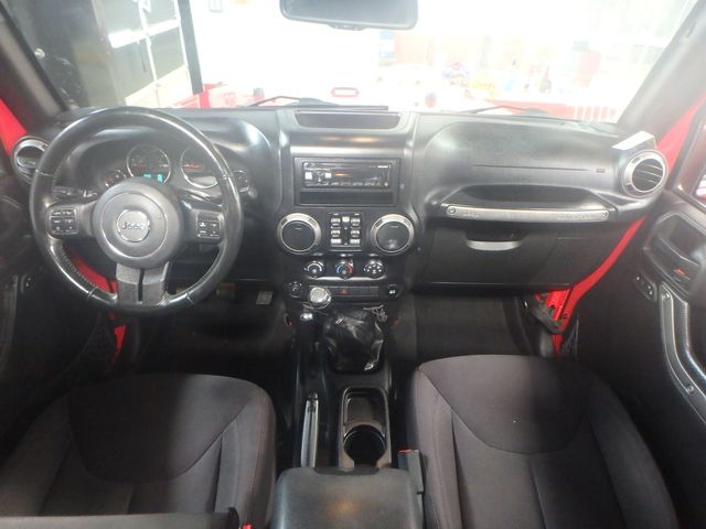 2015 Jeep Wrangler Unlimited Sport 6-spd manual- new water pump, a/c compressor, brakes,