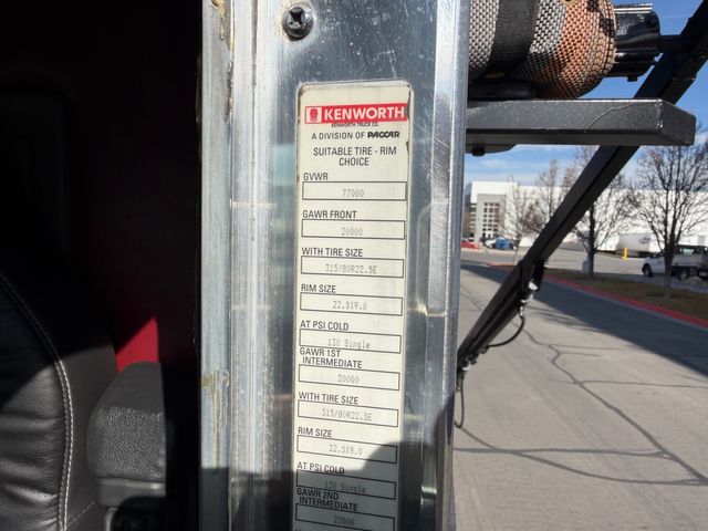 2015 Kenworth T800 Roll Off Truck