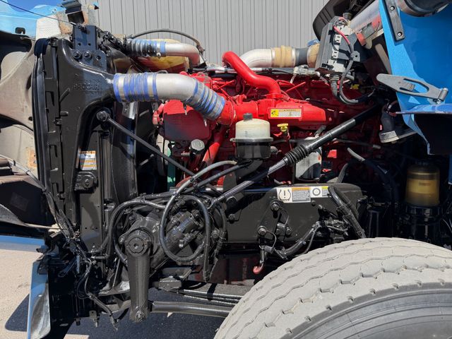 2015 Kenworth T800 Hooklift Truck 