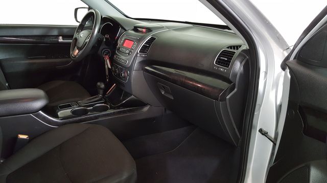 2015 Kia Sorento LX | Carrollton, TX | Legend Motorcars of Carrollton 2015 Kia Sorento LX | Carrollton, TX | Legend Motorcars of Carrollton