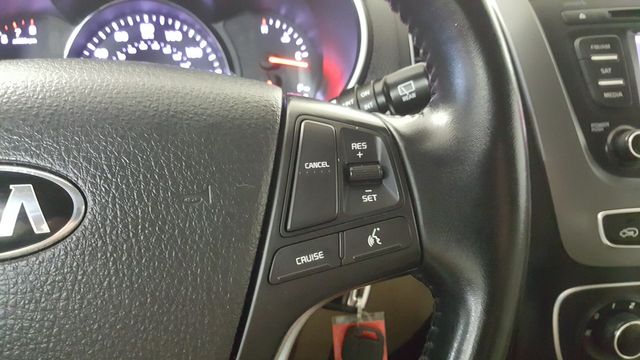 2015 Kia Sorento LX | Carrollton, TX | Legend Motorcars of Carrollton 2015 Kia Sorento LX | Carrollton, TX | Legend Motorcars of Carrollton