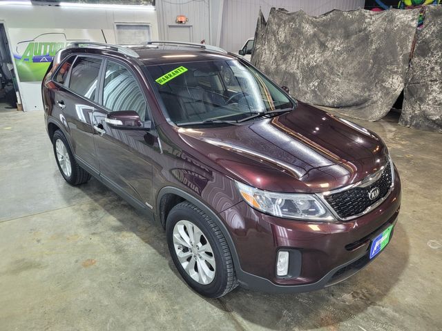 2015 Kia Sorento EX   Financing  -  Financing - No Dealer Fees | Dickinson, ND | Autorama Auto Sales and Rentals