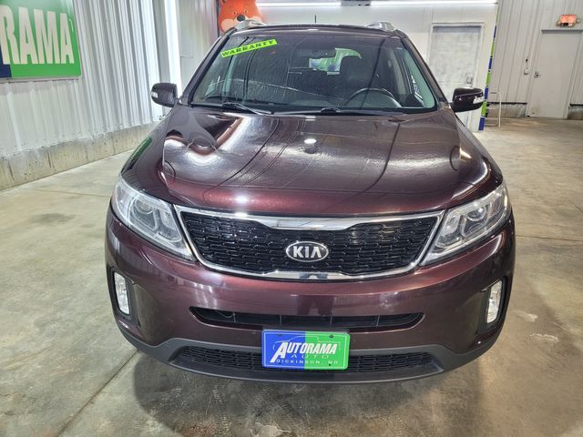 2015 Kia Sorento EX   Financing  -  Financing - No Dealer Fees | Dickinson, ND | Autorama Auto Sales and Rentals