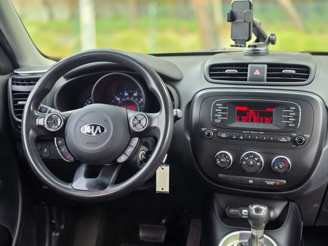 2015 Kia Soul + | Reseda, CA | Angeles Auto Alliance 2015 Kia Soul + | Reseda, CA | Angeles Auto Alliance