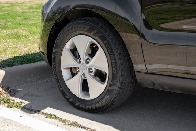 2015 Kia Soul Bluetooth Cruise Power Windows/Locks USB XM 1Owner 2015 Kia Soul Bluetooth Cruise Power Windows/Locks USB XM 1Owner