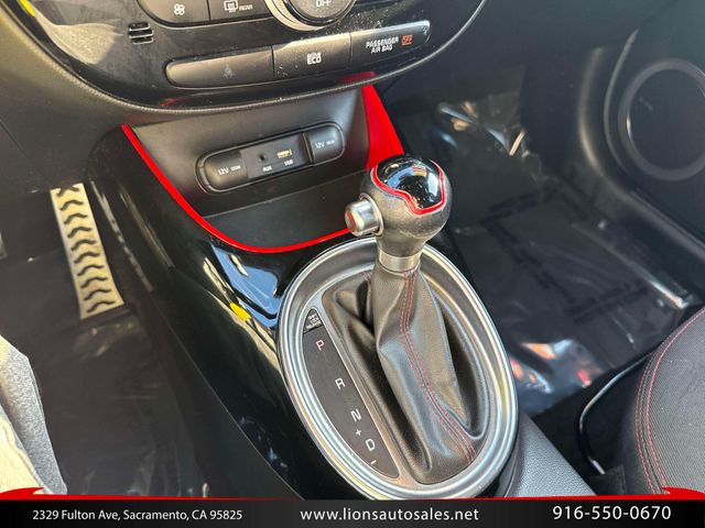2015 Kia Soul +