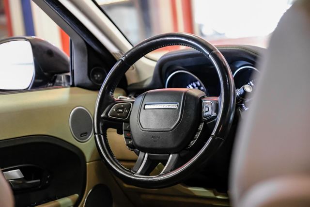 2015 Land Rover Range Rover Evoque Pure Plus | Addison, TX | Mr Car Guys 2015 Land Rover Range Rover Evoque Pure Plus | Addison, TX | Mr Car Guys