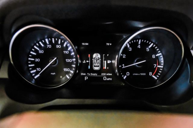 2015 Land Rover Range Rover Evoque Pure Plus | Addison, TX | Mr Car Guys