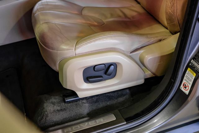 2015 Land Rover Range Rover Evoque Pure Plus | Addison, TX | Mr Car Guys 2015 Land Rover Range Rover Evoque Pure Plus | Addison, TX | Mr Car Guys