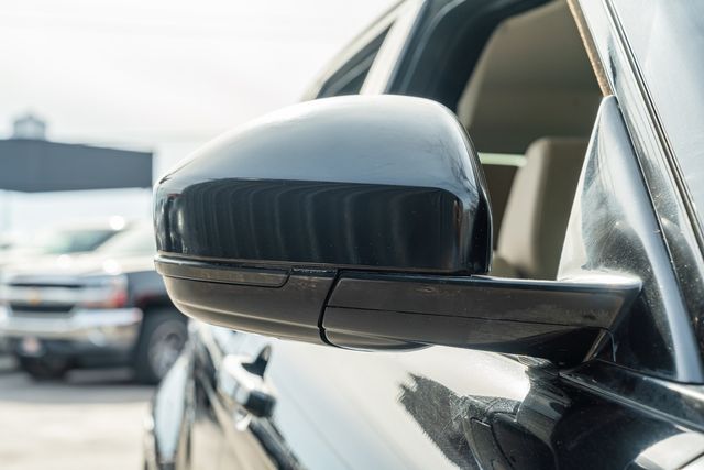 2015 Land Rover Range Rover Evoque Pure AWD / LOADED / LOW MILES VERY WELL MAINTAINED | Austin, TX | Rocky Mountain Truck Stop Austin