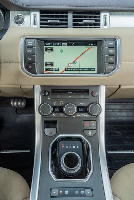 2015 Land Rover Range Rover Evoque Pure AWD / LOADED / LOW MILES VERY WELL MAINTAINED | Austin, TX | Rocky Mountain Truck Stop Austin