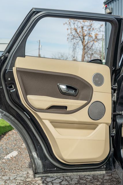 2015 Land Rover Range Rover Evoque Pure AWD / LOADED / LOW MILES VERY WELL MAINTAINED | Austin, TX | Rocky Mountain Truck Stop Austin 2015 Land Rover Range Rover Evoque Pure AWD / LOADED / LOW MILES VERY WELL MAINTAINED | Austin, TX | Rocky Mountain Truck Stop Austin