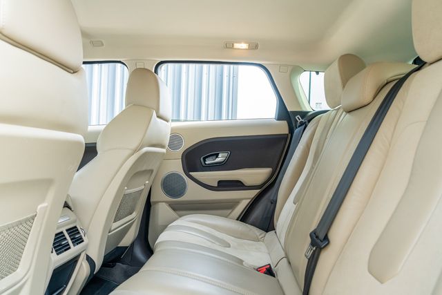 2015 Land Rover Range Rover Evoque Pure AWD / LOADED / LOW MILES VERY WELL MAINTAINED | Austin, TX | Rocky Mountain Truck Stop Austin 2015 Land Rover Range Rover Evoque Pure AWD / LOADED / LOW MILES VERY WELL MAINTAINED | Austin, TX | Rocky Mountain Truck Stop Austin