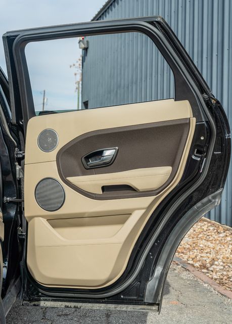 2015 Land Rover Range Rover Evoque Pure AWD / LOADED / LOW MILES VERY WELL MAINTAINED | Austin, TX | Rocky Mountain Truck Stop Austin