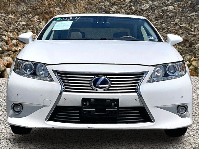 2015 Lexus ES 300h