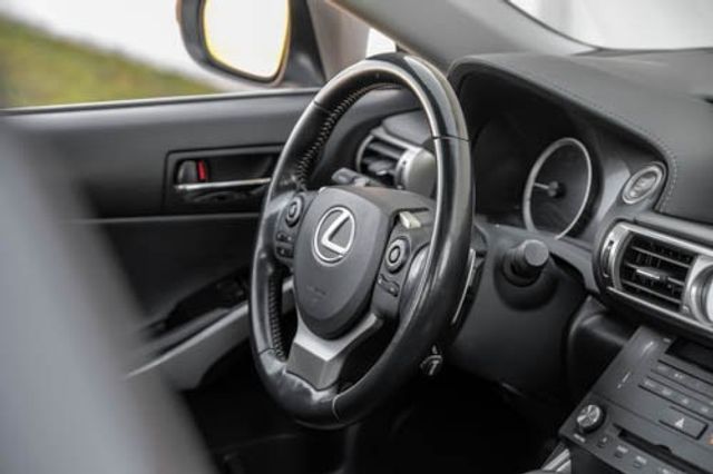 2015 Lexus IS 250 Premium Pk Nav Moonroof Heated/Cooled Seats HD BT 2015 Lexus IS 250 Premium Pk Nav Moonroof Heated/Cooled Seats HD BT