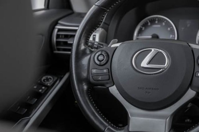 2015 Lexus IS 250 Premium Pk Nav Moonroof Heated/Cooled Seats HD BT 2015 Lexus IS 250 Premium Pk Nav Moonroof Heated/Cooled Seats HD BT