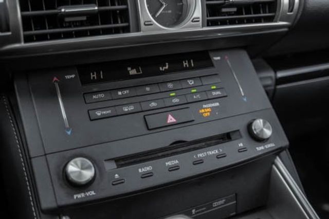 2015 Lexus IS 250 Premium Pk Nav Moonroof Heated/Cooled Seats HD BT 2015 Lexus IS 250 Premium Pk Nav Moonroof Heated/Cooled Seats HD BT