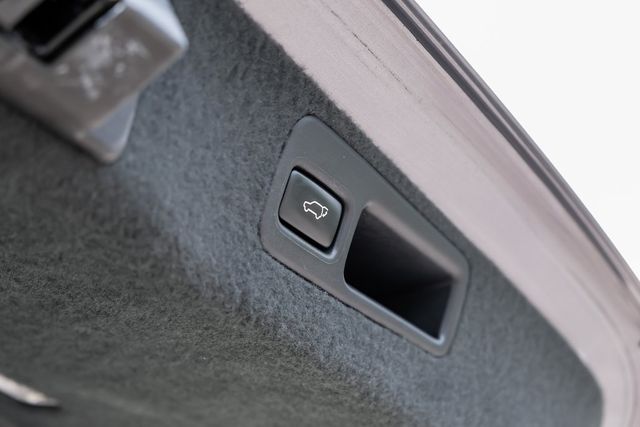 2015 Lexus RX 350 Premium Package w/Blindspot DVD Premium Audio Nav 2015 Lexus RX 350 Premium Package w/Blindspot DVD Premium Audio Nav