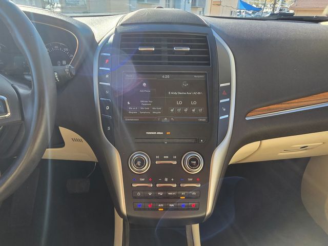 2015 Lincoln MKC Base 2015 Lincoln MKC Base