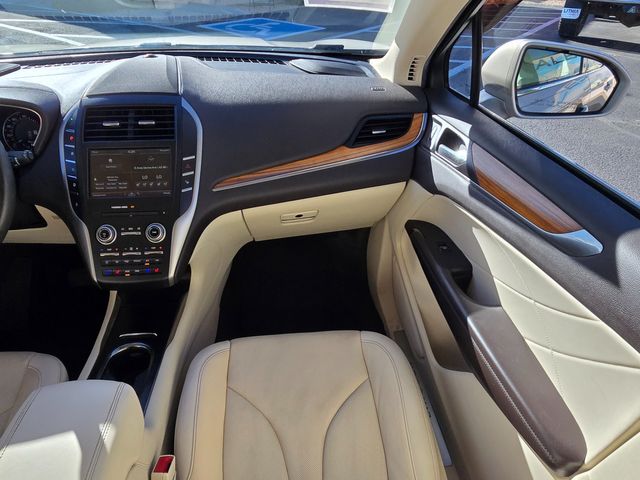 2015 Lincoln MKC Base