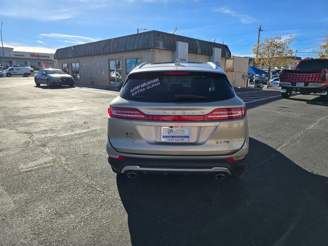 2015 Lincoln MKC Base