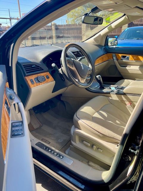 2015 Lincoln MKX Base