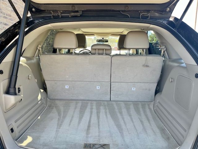 2015 Lincoln MKX Base