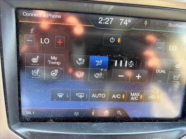 2015 Lincoln MKX Base