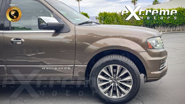 2015 Lincoln Navigator Base
