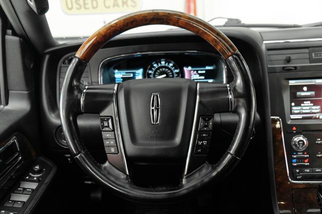 2015 Lincoln Navigator  | New York, NY | Spincar Demo Account