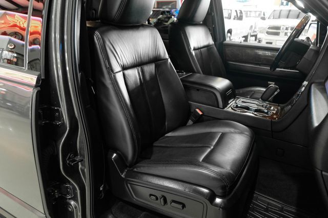 2015 Lincoln Navigator  | New York, NY | Spincar Demo Account