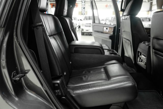 2015 Lincoln Navigator  | New York, NY | Spincar Demo Account